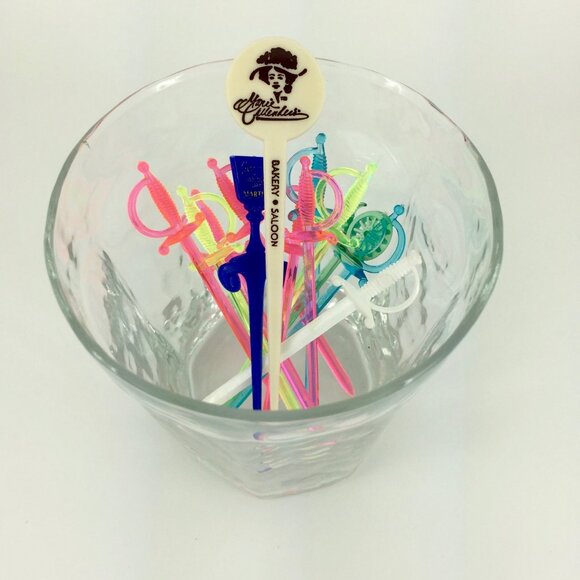 VINTAGE MCM SWIZZLE STICKS + ZOO PIKS COCKTAIL ANIMALS . LOT OF 152 . KITSCH BAR - Picture 6 of 16